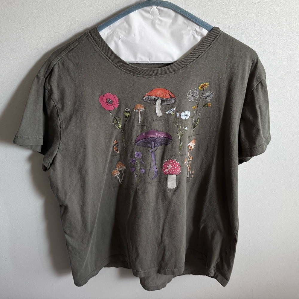 Graphic T-Shirt with Mushroom and Flower Design